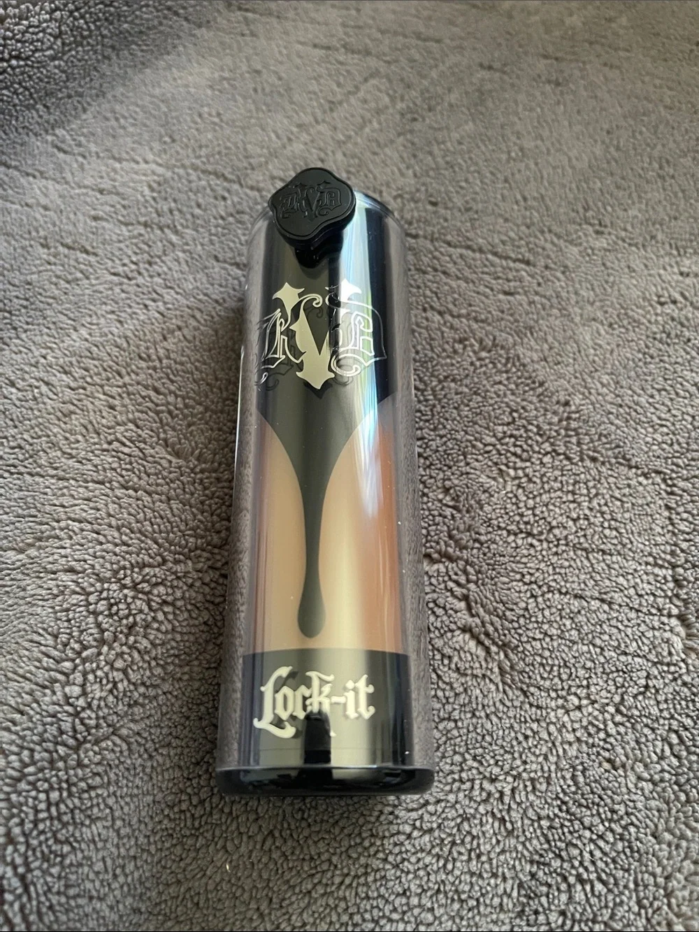 Kat Von D Deep 76 Warm Lock-it Foundation